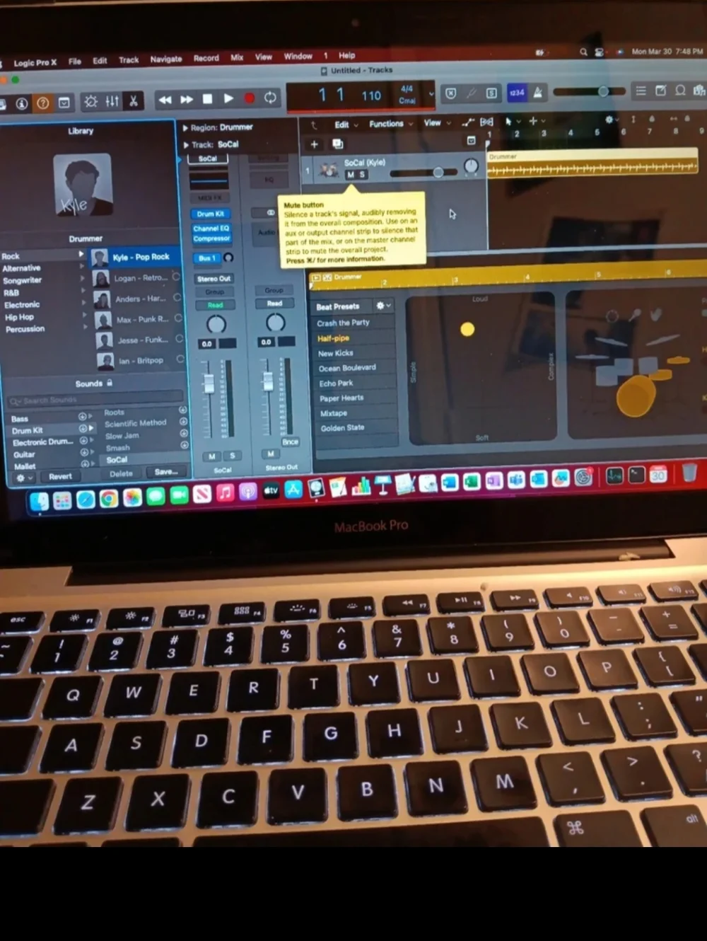 MacBook pro 2012 13 inch i5 SSD 500GB LOGIC PRO X,, Office installed